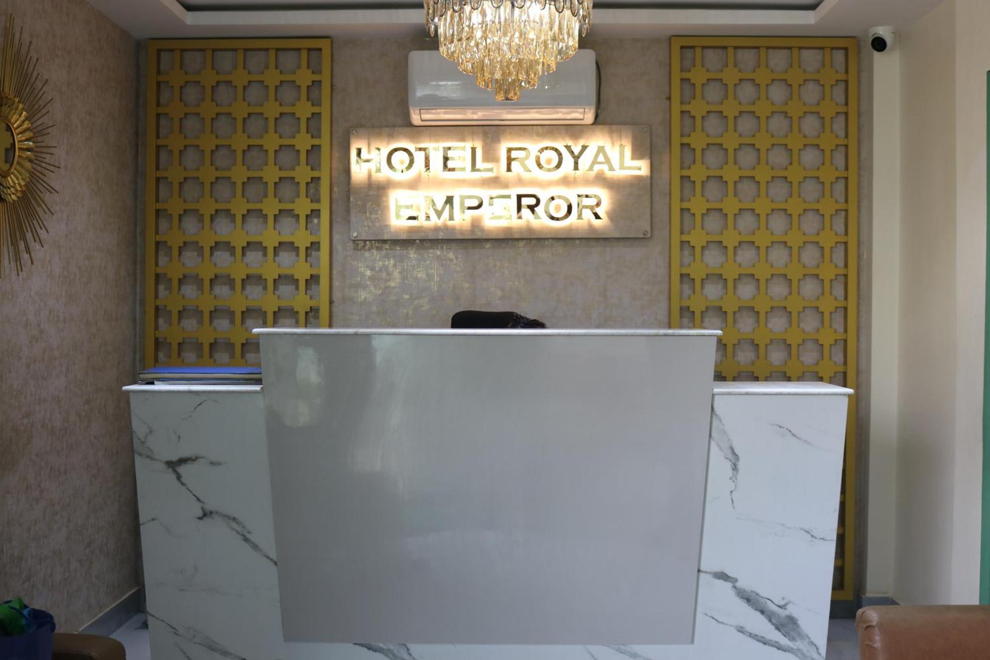 Hotel Royal Emperor Катманду Экстерьер фото